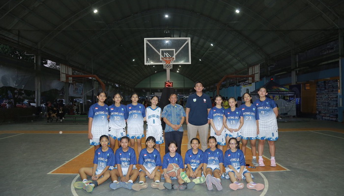 Hebat Team Basket SMP Bintang Laut Sandingkan gelar Juara