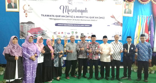 Uniba Solo  Menyelenggarakan  Lomba MTQ Tahun 2024