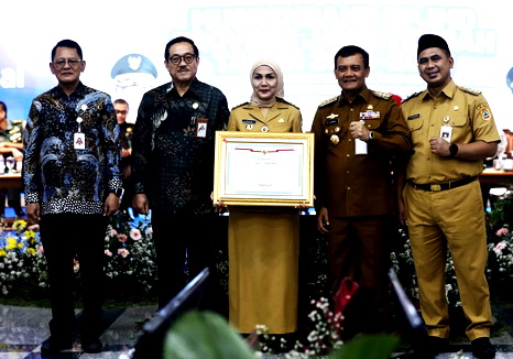 Tiga Instansi Kabupaten Kendal Dapat Penghargaan dari Kemenpan RB