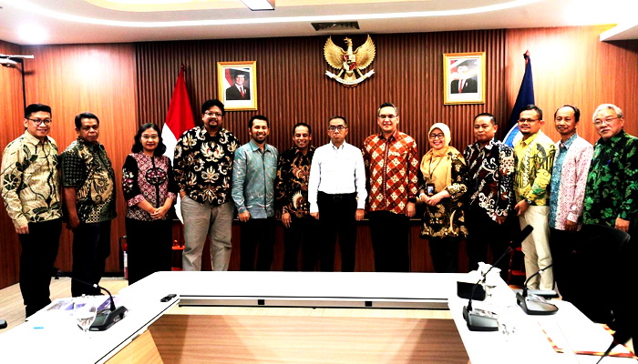 Mendikitisaintek Sambut Baik Usulan Politeknik Menjadi Universitas Terapan
