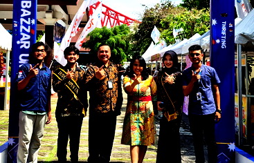 BEM KM UNISRI Menggelar Thrifting dan Bazar UMKM